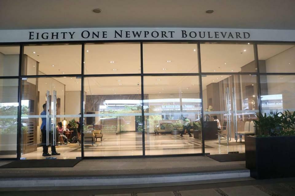 Eighty One Newport Boulevard Manila Zewnętrze zdjęcie
