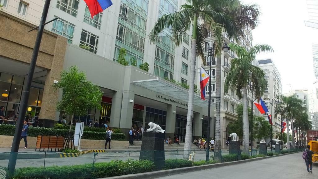 Eighty One Newport Boulevard Manila Zewnętrze zdjęcie