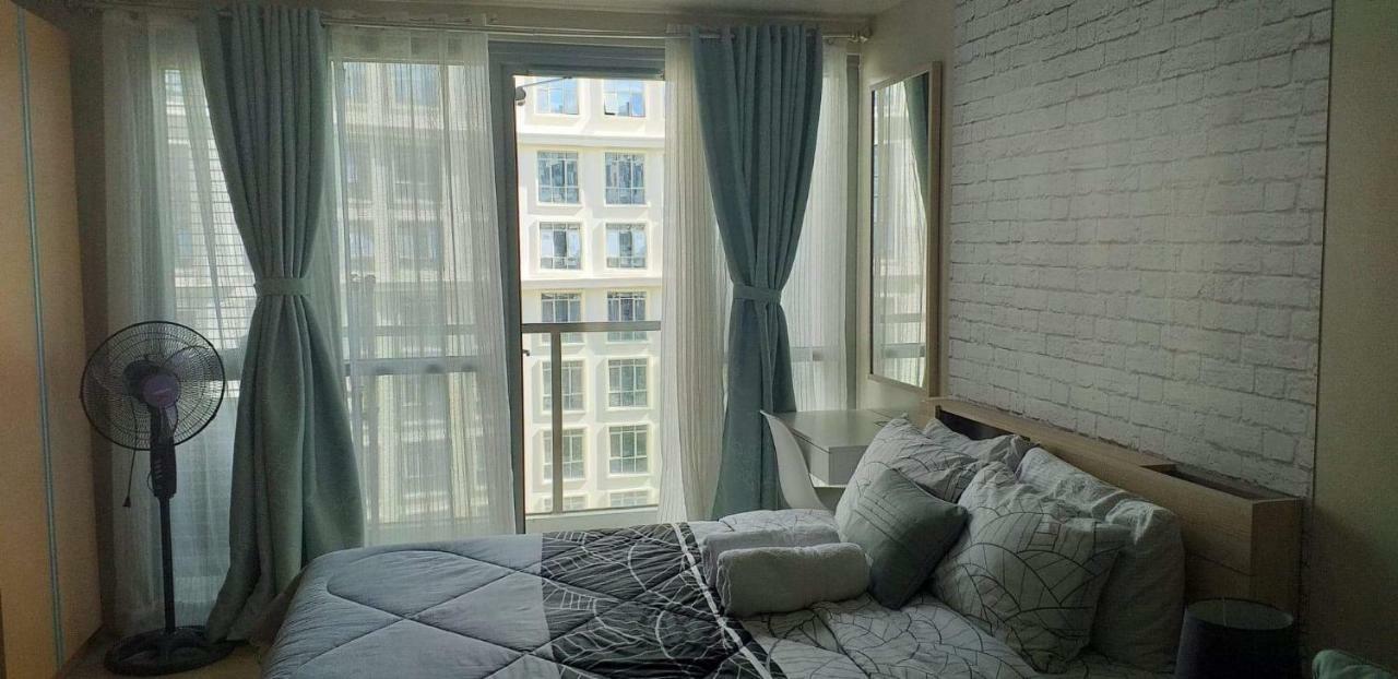 Eighty One Newport Boulevard Manila Zewnętrze zdjęcie