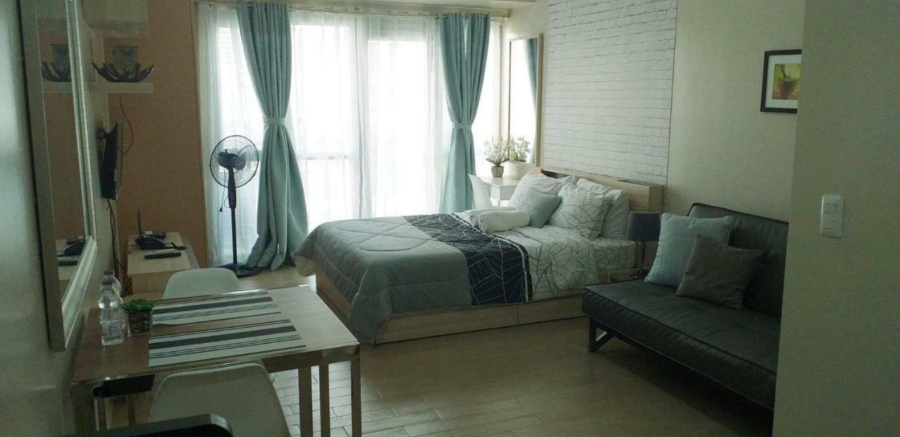 Eighty One Newport Boulevard Manila Zewnętrze zdjęcie