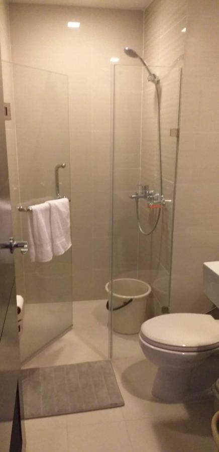 Eighty One Newport Boulevard Manila Zewnętrze zdjęcie