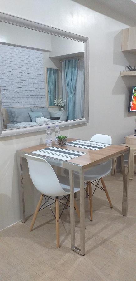 Eighty One Newport Boulevard Manila Zewnętrze zdjęcie